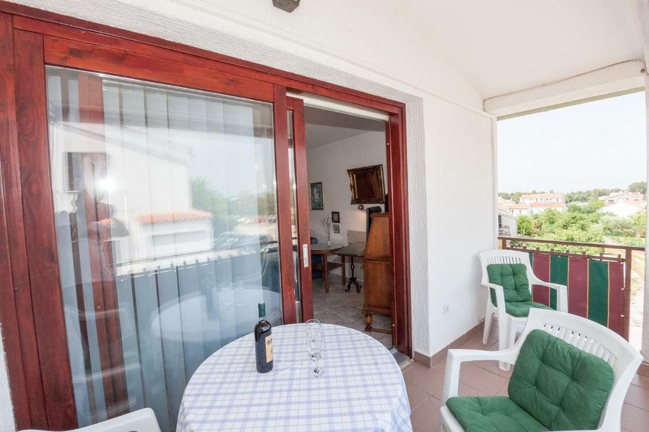 Ferienwohnungen Velijoze Porec Esterno foto